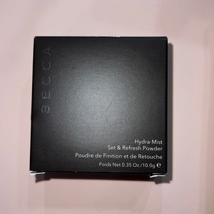 Becca Set & Refresh Powder